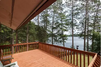 Image de Unique Waterfront Cabin In Tomahawk - 5 bedrooms available