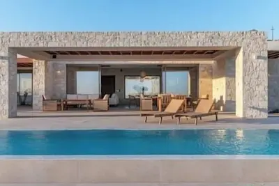 Image de Poemo Villa-Erotokritos, Elegance by the Sea!