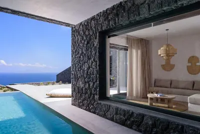 Image de Masterful Santorini Villa | Villa Charlie | 1 Bedroom | Children Older than 7y are Welcome | Cave Suite with Private Heated Pool | Breathtaking Sea Views | Private Furnished Sun Terrace | Outdoor Dining Area | Imerovigli