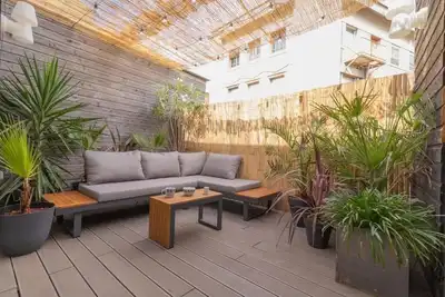 Image de Maison de ville proche arènes, garage fermé, Climatisation, terrasse