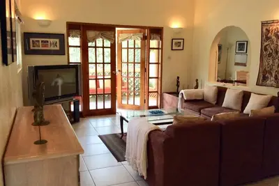 Image de Charming 2-bedroom apartment with Ac, WiFi in enchanting Holetown