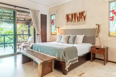 Image de 10% Off Nye`S In Casa De Los Vientos Soliman Bay