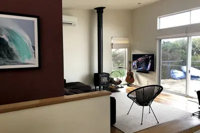 Image de 2 Bed Coastal Getaway - Walking distance to beach