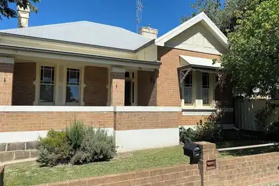 Image de Dalton Street Bungalow