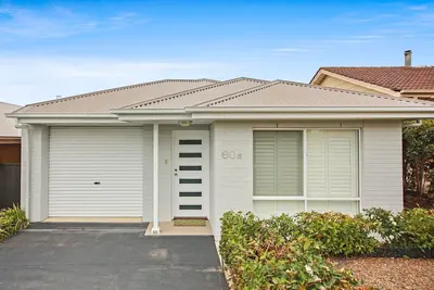 Image de 60a Mentone Road, Hayborough