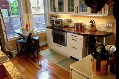 Image de Charming 2-bedroom apartment near Brown/Risd