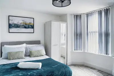 Image de 2Bed Apartment Near City Centre (Sleeps 4, with free parking)