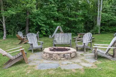 Image de The Cozy Oasis: Pool, Firepit, and Scenic Views