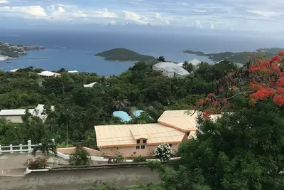 Image de Charming 2-bedroom house in superb St Thomas with Ac, WiFi