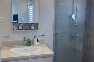 Image de Charming 2-bedroom bungalow in delightful Discovery Bay with Ac, WiFi,