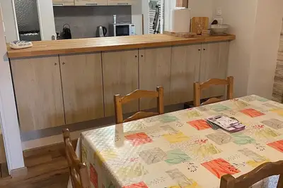 Image de Gd Appartement de 66 m² entièrement rénové pour 9 personnes