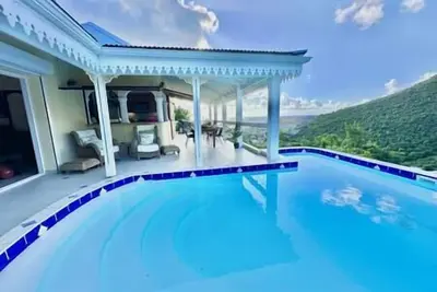 Private 3bdr ocean view villa