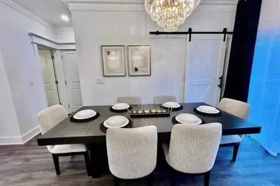 Glamorous House