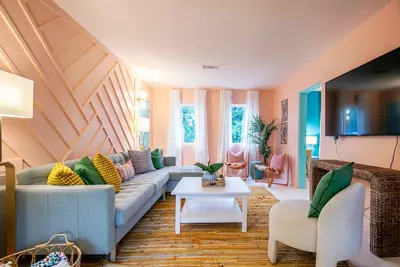 Image de The West Palm, 2br Oasis by Velvet Ditch Villas