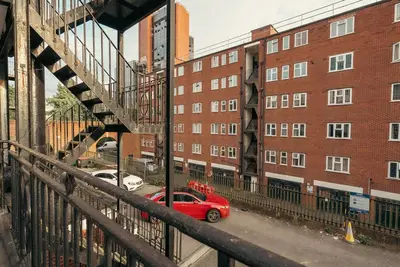 Image de 3bd flat, with Pool Table, & Dart, sleeps 8, central, close to shops