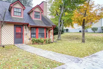 Image de Charming 2-bedroom townhome with Ac, WiFi in enjoyable Marietta