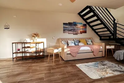 Image de This boutique hotel is a 1 bedroom(s), 1. 5 bathrooms, located in Rosarito, Baja California.