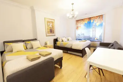 Image de 5 Minutes To Hyde Park and Oxford Street, 5 Bedrooms Apartment