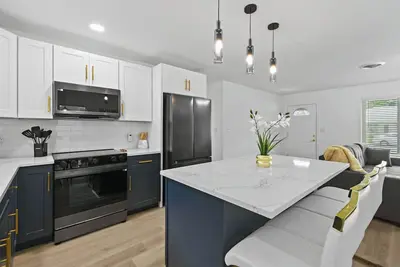 Image de Incredible 4-bedroom home in Tequesta Fl with Ac, WiFi and absolute comfort.