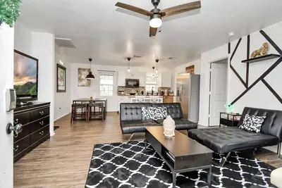 Image de Natured Relax Retreat•Sleeps11•Super HighSpeedWifi