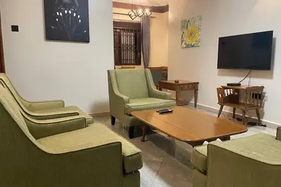 Fabulous 2-Br/2br, Fully furnished gated apartment. 1 mile fromThe Acacia Mall