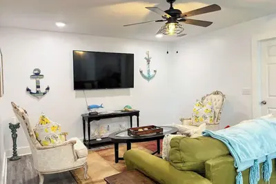 Image de Cozy Coastal Abode- 4bed, 3bath