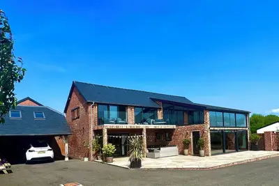 Image de Open plan barn conversion in Herefordshire