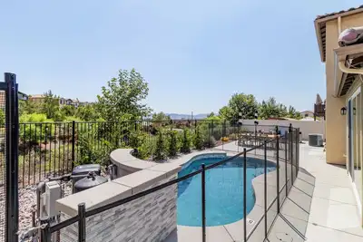 Image de Luxurious 4-bedroom house in beautiful Murrieta with Ac, WiFi, Workspace