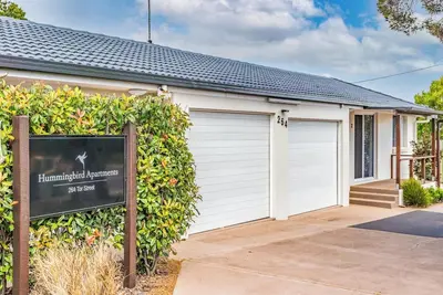 Image de “Hummingbird’ Apartments Entire rental unit in Toowoomba #3