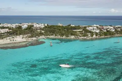 Image de Yate Privado Para Tour en Isla Mujeres, Bebidas-snorkel Incluidos