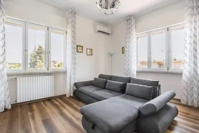 Image de Modern Apt. Near Lucca W/ Private Garden & Parking