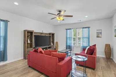 Image de Tiger Tracks Townhome Stay in Baton Rouge - Bc1009