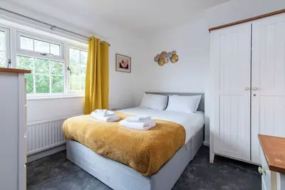 Image de Charming 3-Bed Home in Nottingham - Prime Location