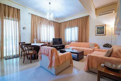 Image de Cozy Ag. Dimitrios 2 bdrm apart by Mps