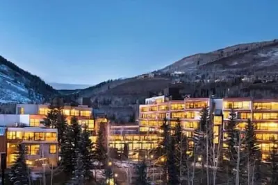 Image de Vail Spa | Sauna | Lux Resort | Pool | Concierge