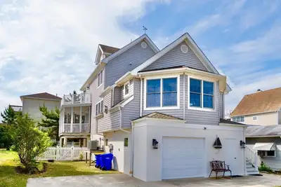Image de Water Views, Mini Weeks, And Pet Friendly! ! Book Today! !