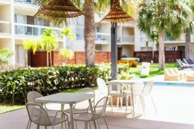 Image de 101-h+c. Nuevo with private garden and pool view