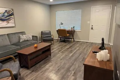 Image de Owl Street Cabana Walking Distance To Ou Stadium