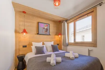 Image de Wifi, piscine, sauna, hammam, terrasse, balcon, parking, télévision, casier à ski, 32-40m², Megève