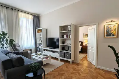 Image de Elegant 2-bedroom, 2 bathrooms apartment in Historic Center, Quiet Area, Ac