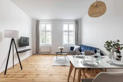 Image de 87sqm flat 1st occupancy, near centre & PrenzlBerg