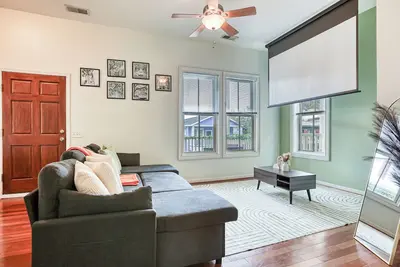 Image de Stylish 2br Minutes to Downtown - Prime Location