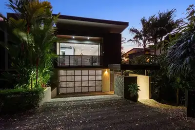 Image de Centrally located Villa close to the main street and Four Mile Beach