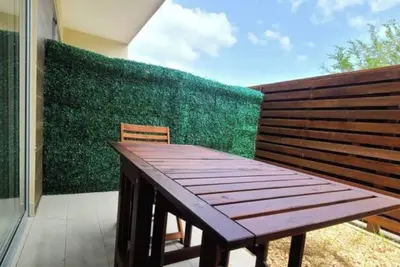 Image de vr123. 2bd Modern private garden\n\n
