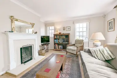 Image de Frankland House - sleeps 4 guests  in 2 bedrooms