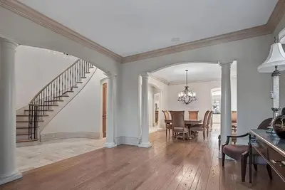 Image de Spacious 6-bedroom house in fabulous Birmingham with WiFi, Ac, fitness room