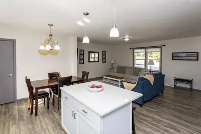 Image de Spacious 5-bedroom house with WiFi and Ac in Ankeny Iowa.