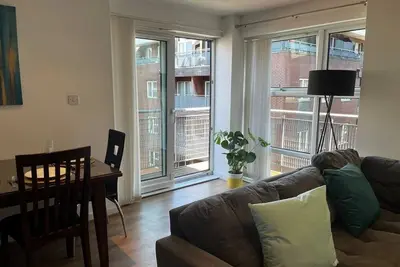 Image de Stylish Apartment with Balcony