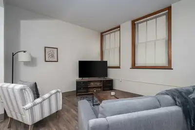Image de Historic City Hall Recorder's Office - Ada Accessible
