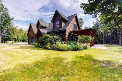 Image de Discover your mountain escape: A cozy retreat with breathtaking views, a hot tub under the stars!